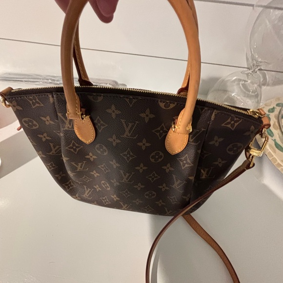 Louis Vuitton Brown Monogram Handbag - Picture 9 of 9